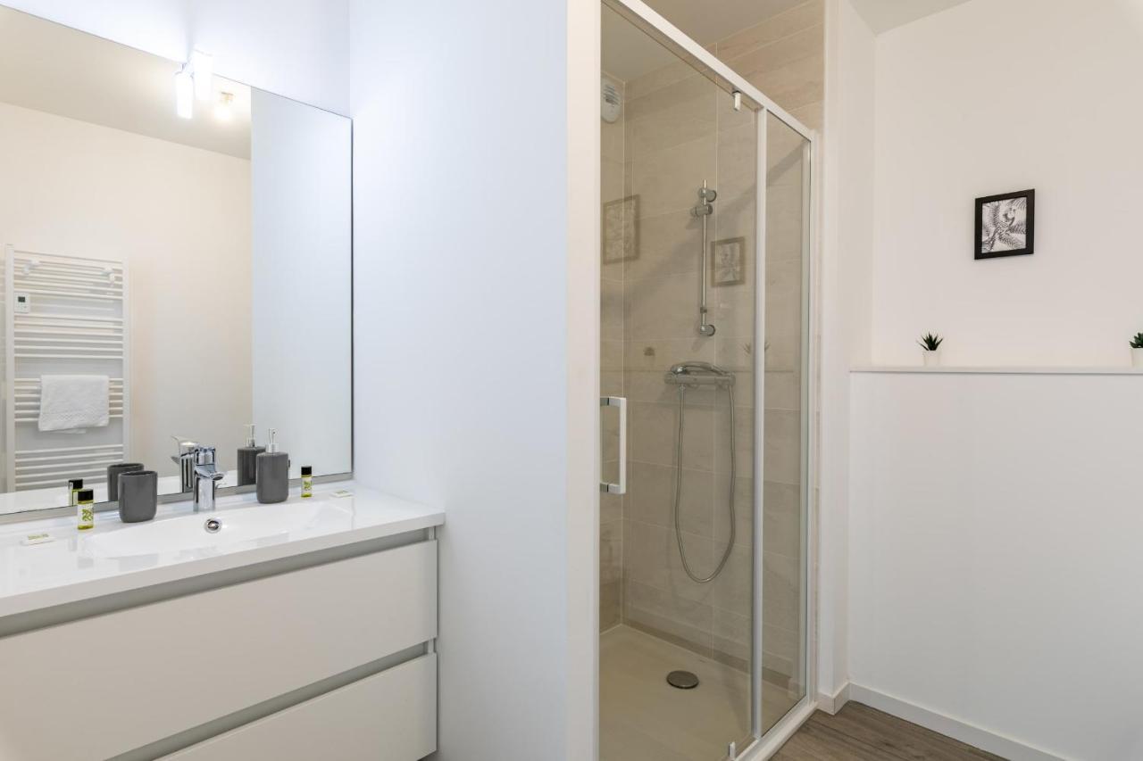 L'Ecume - Studio Moderne Avec Grand Balcon Et Place De Parking Apartment Dinard Exterior photo